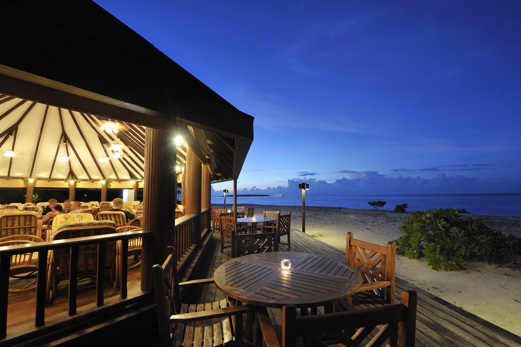 Holiday Island Resort & Spa Maamigili Island Екстер'єр фото